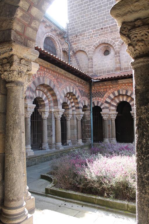 Une Coquille Sous L'Oreiller Le Puy-en-Velay Dış mekan fotoğraf
