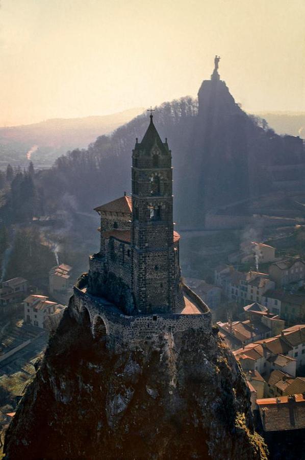 Une Coquille Sous L'Oreiller Le Puy-en-Velay Dış mekan fotoğraf