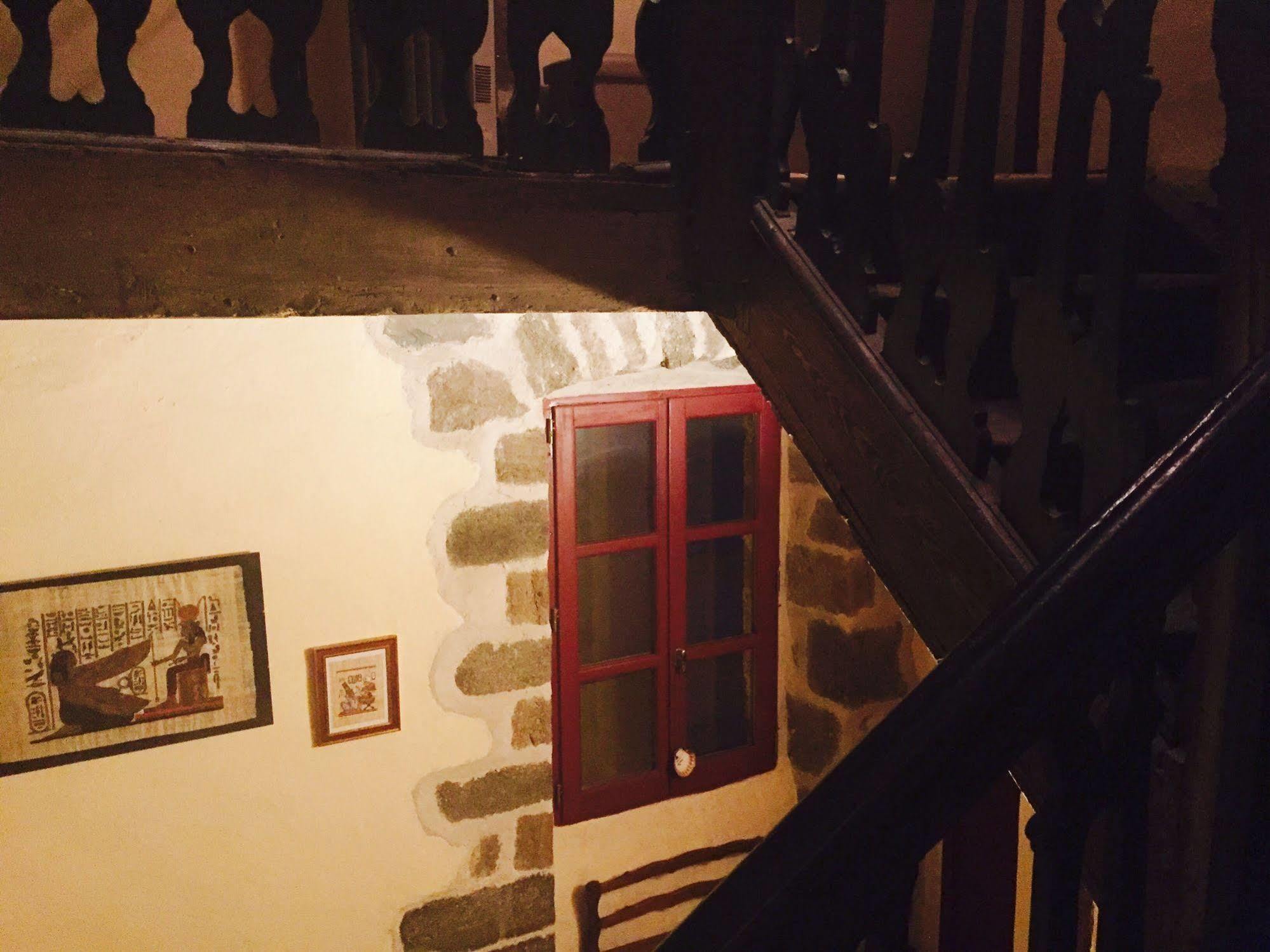 Une Coquille Sous L'Oreiller Le Puy-en-Velay Dış mekan fotoğraf